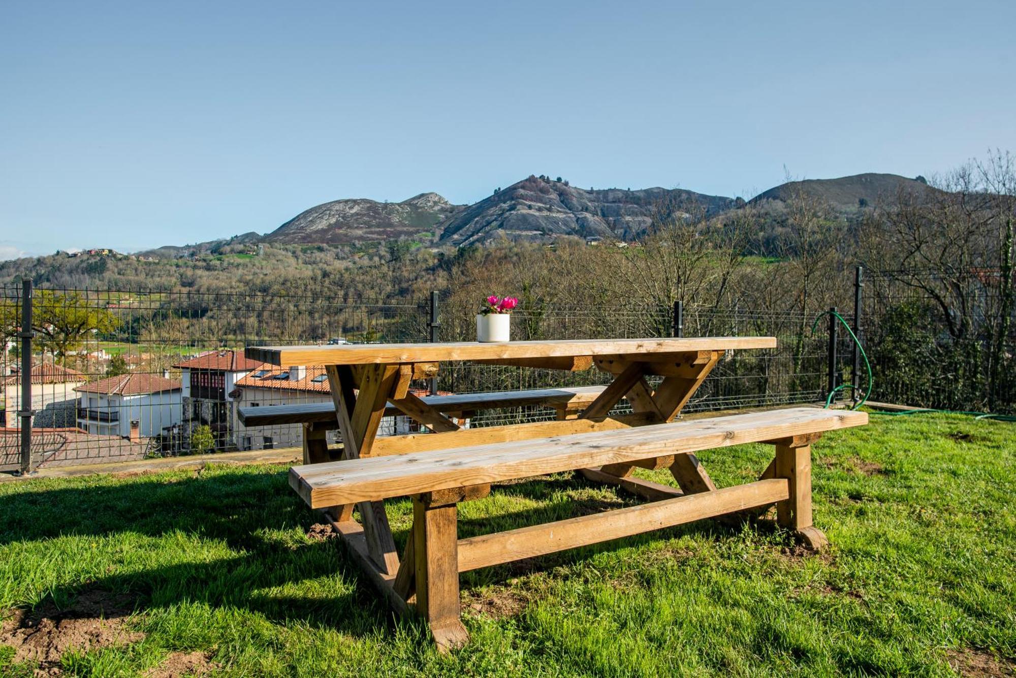Apartamento Cangas Relax Cangas de Onis Bagian luar foto